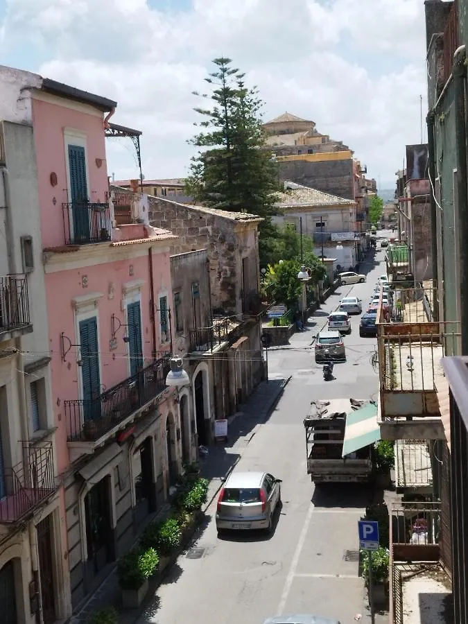 Πανσιόν Casa Paolina Ξενοδοχείο Militello in Val di Catania
