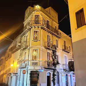 3* Bed & Breakfast L'angolo Sulla Piazza
