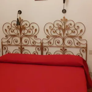 La Camelia , Case Pieve al Toppo Italia